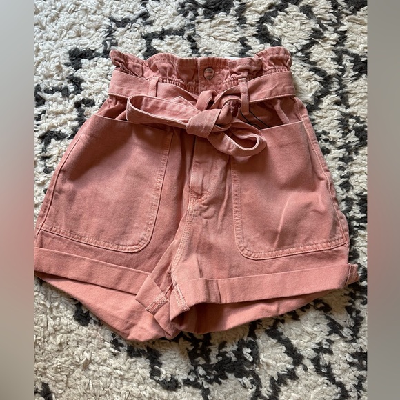 NWT ZARA BAGGY PAPERBAG SHORTS WITH BELT - Picture 11 of 13
